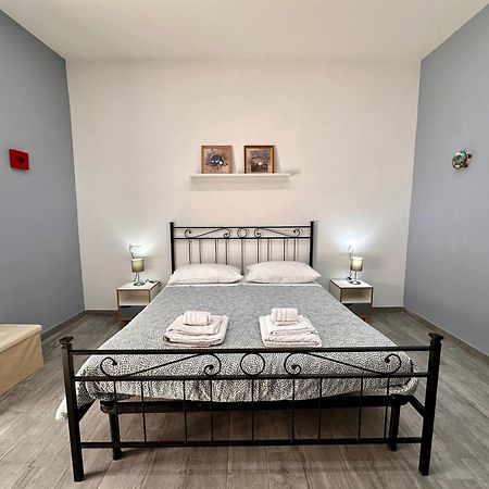 B&B I Tre Santi Неаполь Экстерьер фото